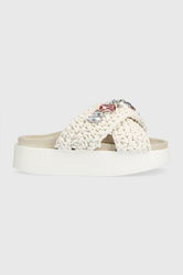 106 Inuikii Dama Alb, Textil, Toc Platforma