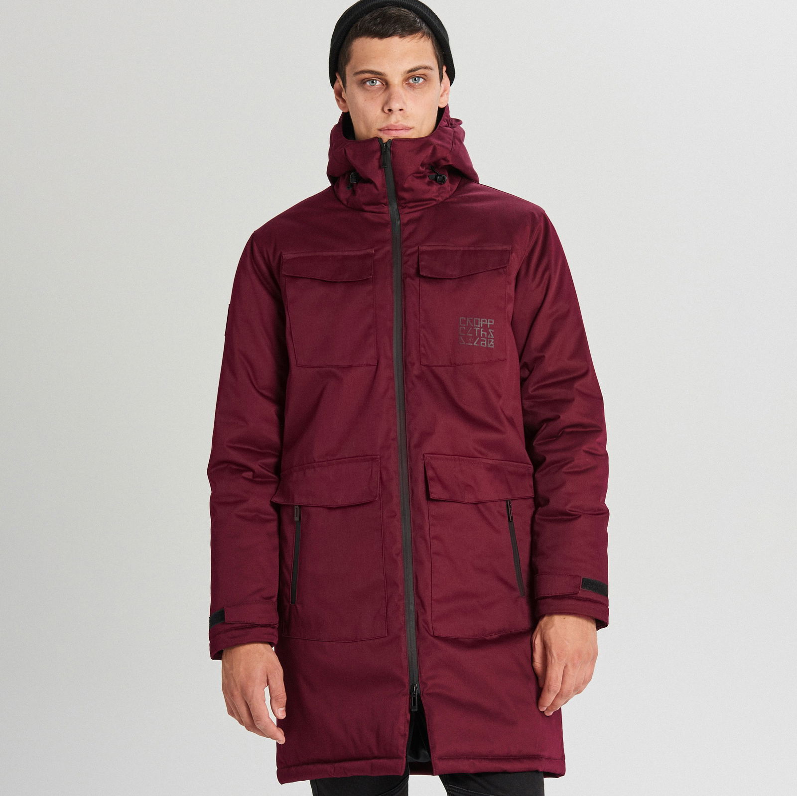 Cropp - Palton de iarnă cu glugă - Bordo
