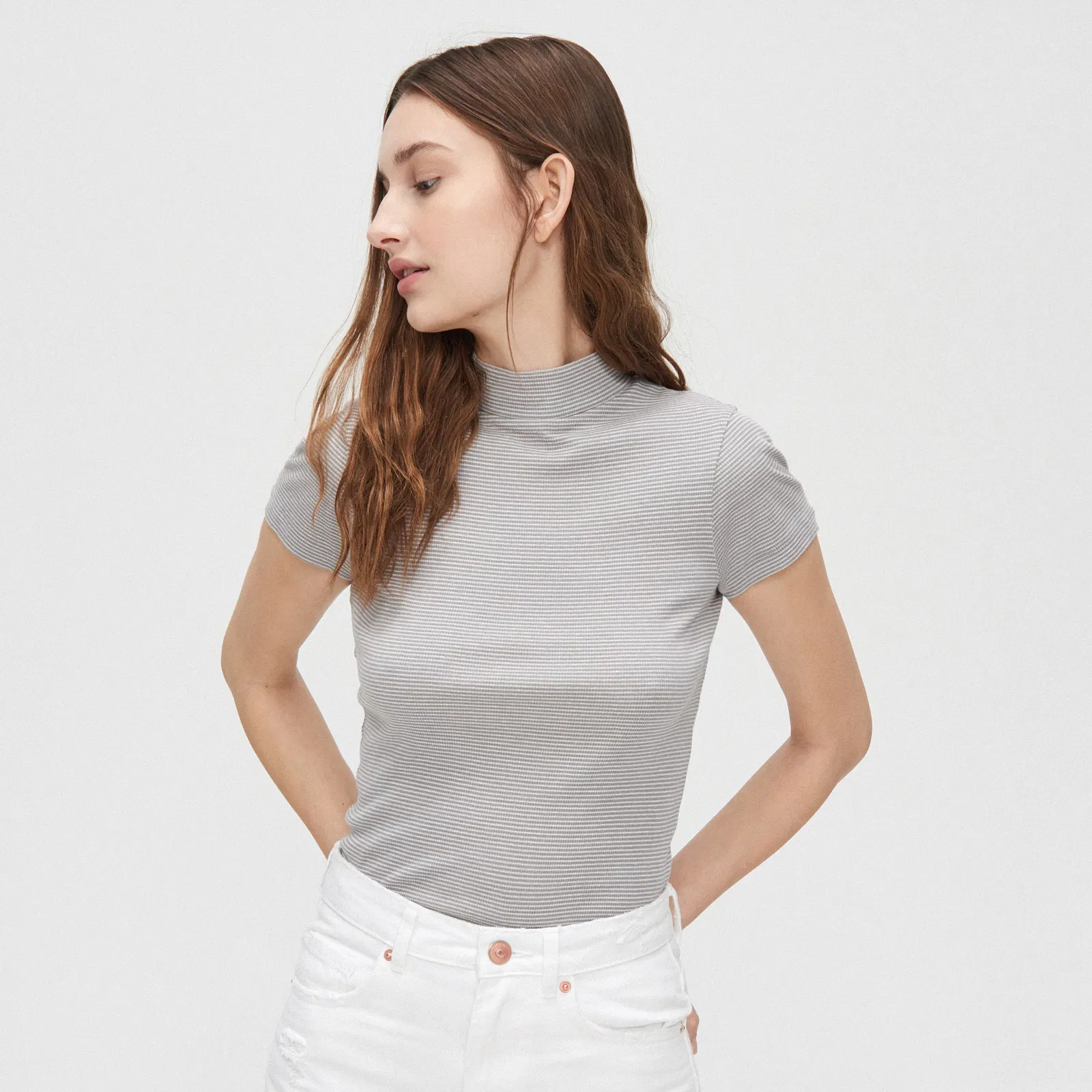 Cropp - Bluză din tricot striat, cu guler înalt - Gri deschis