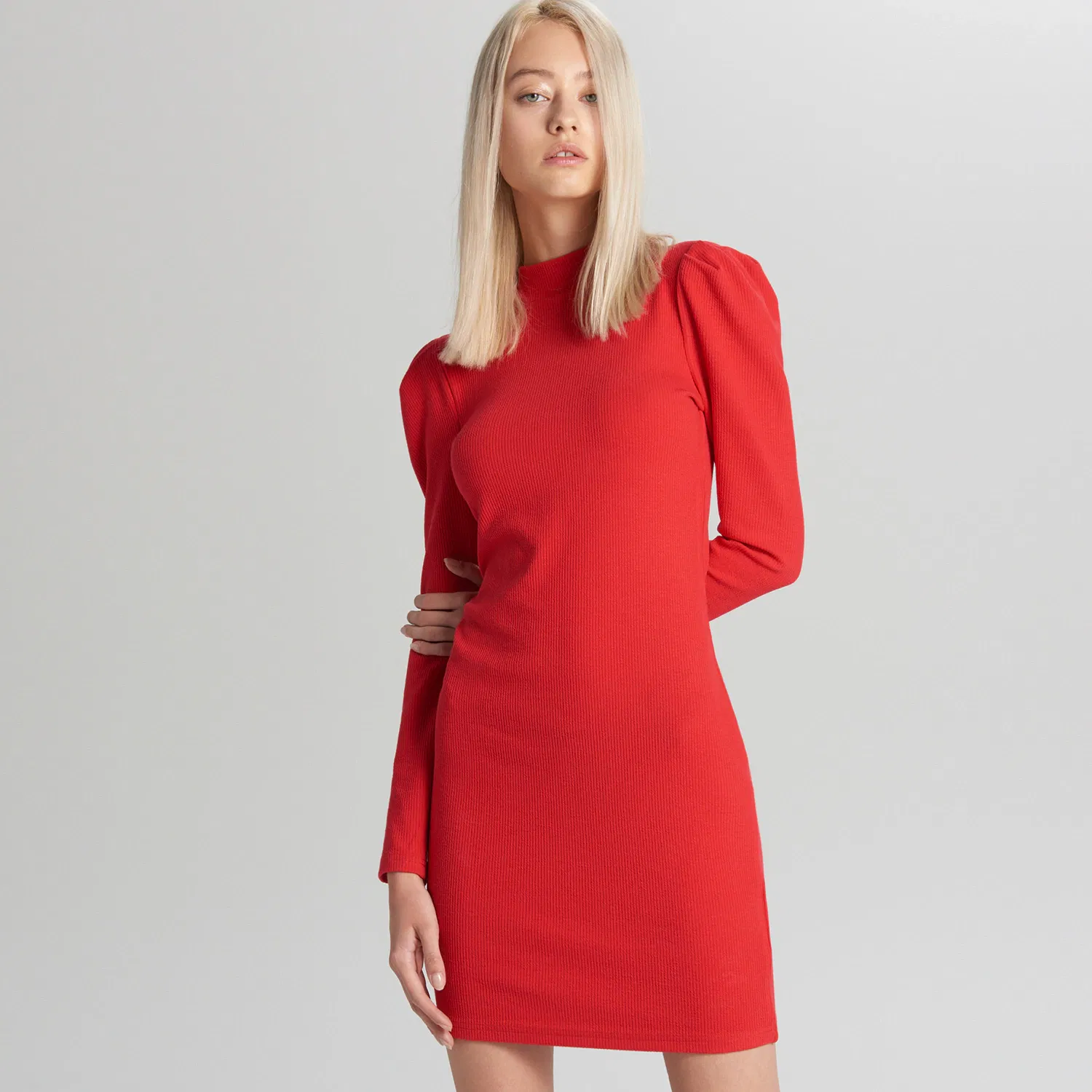 Cropp - Rochie cu mâneci bufante - Roșu