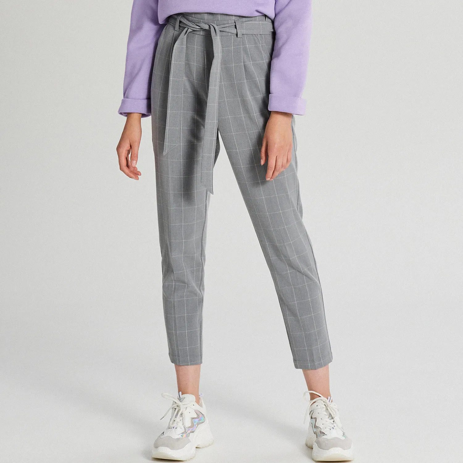 Cropp - Pantaloni paperbag cu curea - Gri deschis